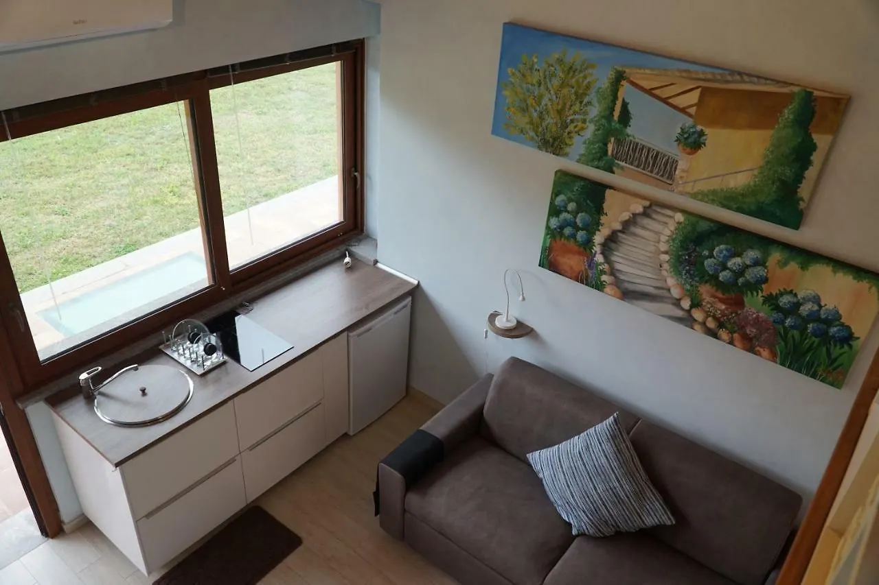 Villa Giuseppe Bernabei Guest House Marino